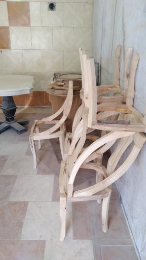 عکس رنگکاری و پلی استر چوب سهیل