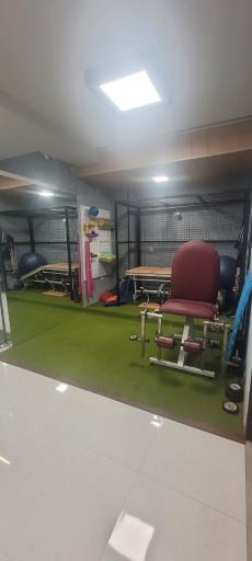 عکس فیزیوتراپی حیات ویژه بانوان (خدیجه یعقوبی)