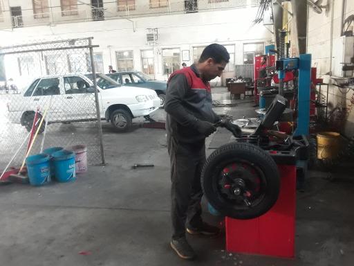 عکس خانه بارز (لاستیک دولتی)