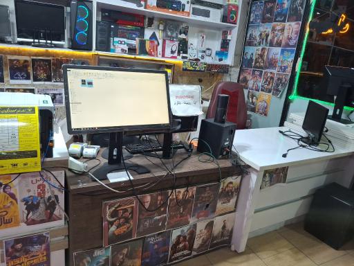 عکس سام‌ سیستم