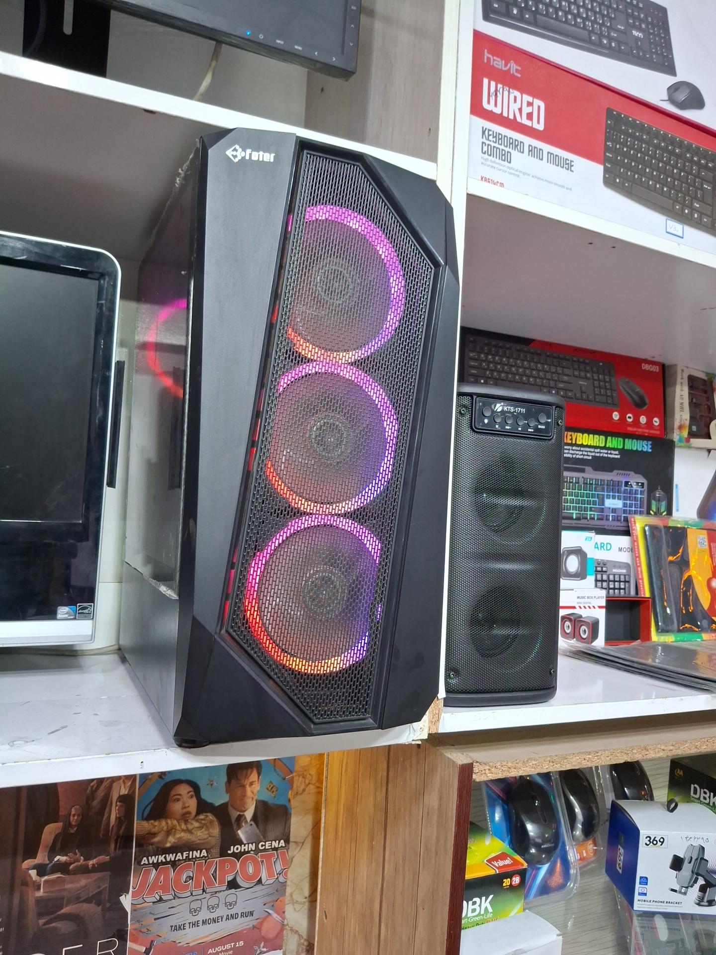 عکس سام‌ سیستم