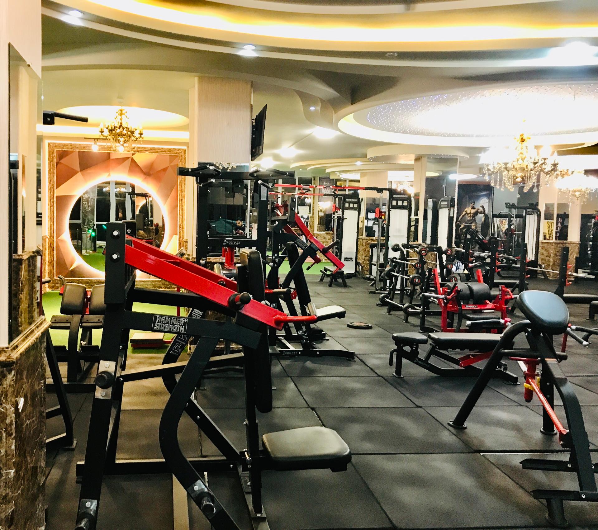 عکس باشگاه بدنسازی ملل تبریز