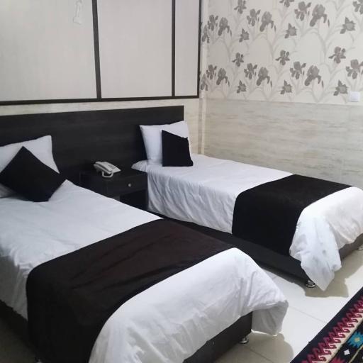 عکس هتل قوام