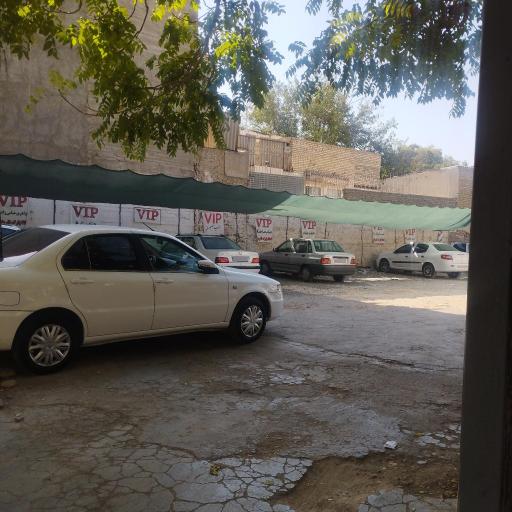 عکس پارکینگ دیالمه