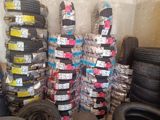 عکس لاستیک فروشی عباس