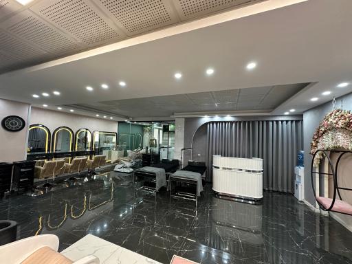 عکس سالن زیبایی الیماه