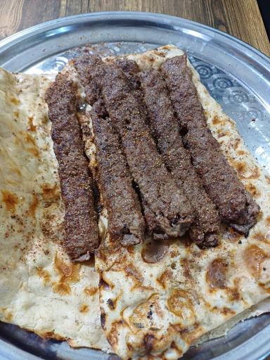 عکس کبابی شکوفه