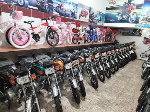 عکس فروشگاه موتورسیکلت ذبیحی