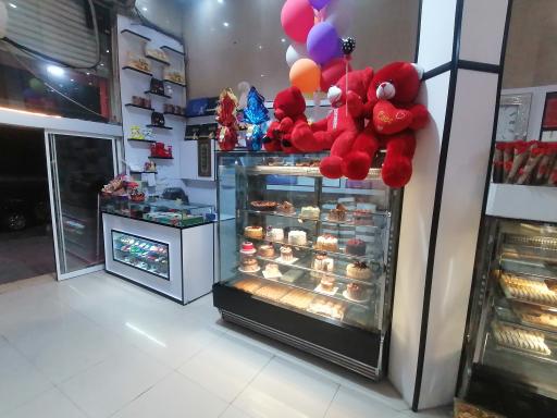 عکس شیرینی لادن