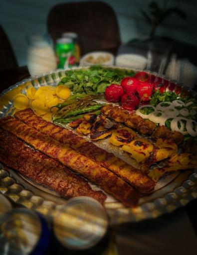 عکس کبابخانه  درباری