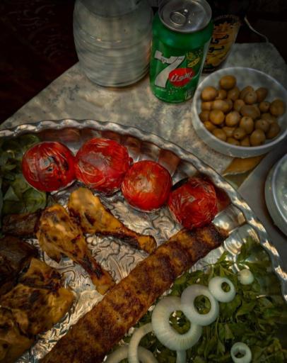 عکس کبابخانه  درباری