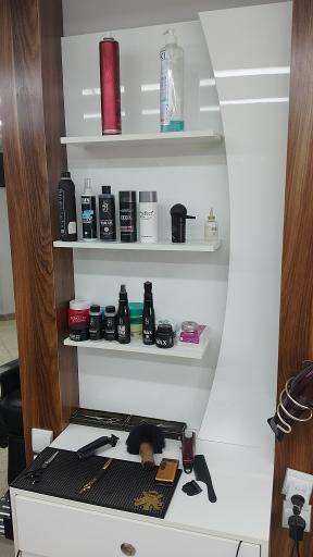 عکس سالن پیرایش امیر آقاسی پور