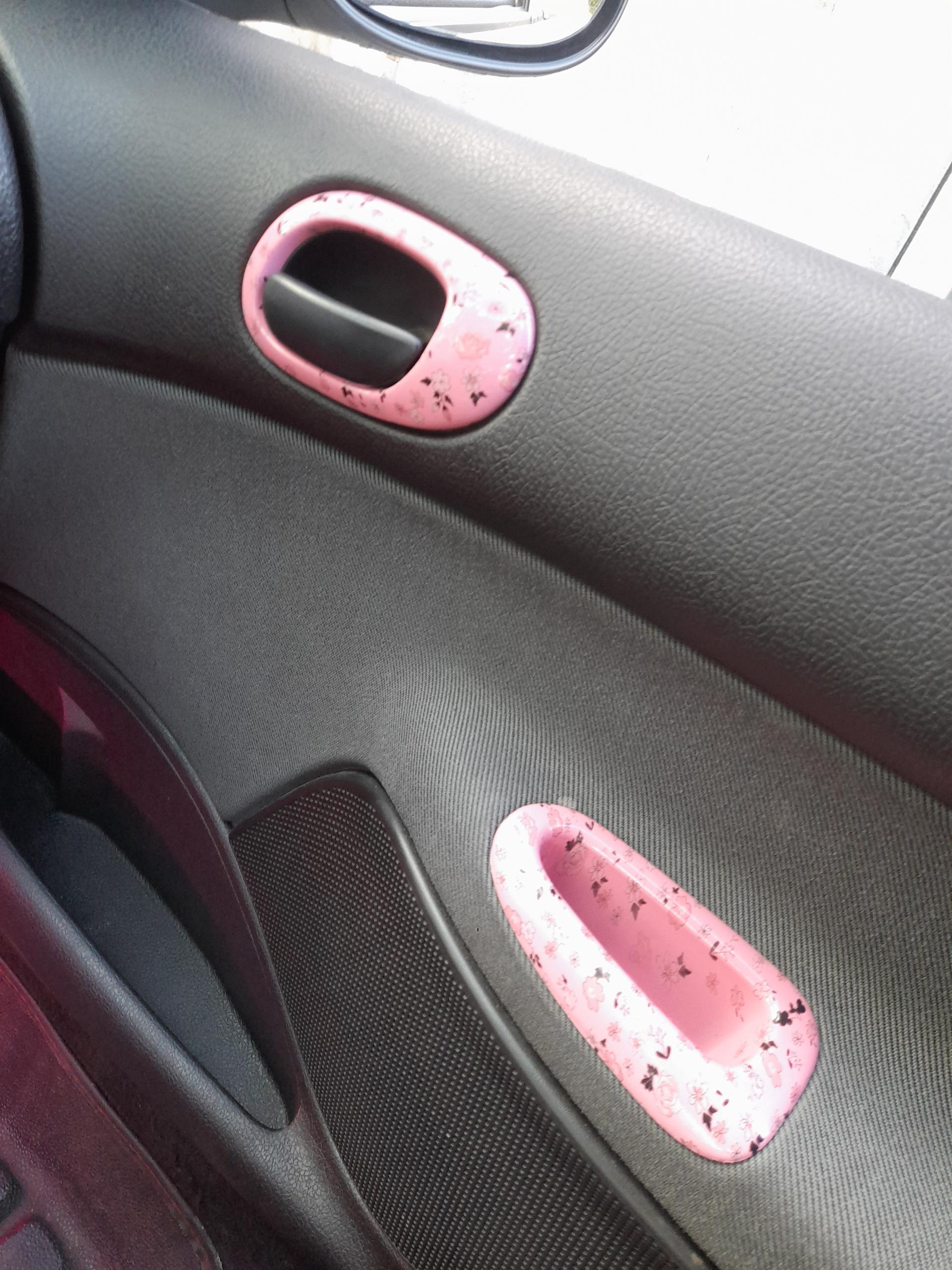 عکس تودوزی و تعمیر صندلی خودرو محسن