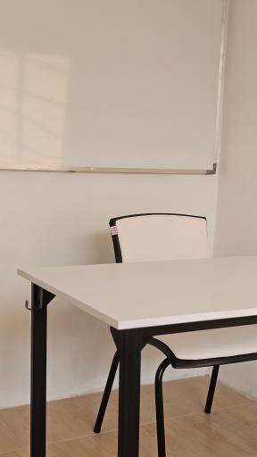 آموزشگاه علمی آزاد بُرنا