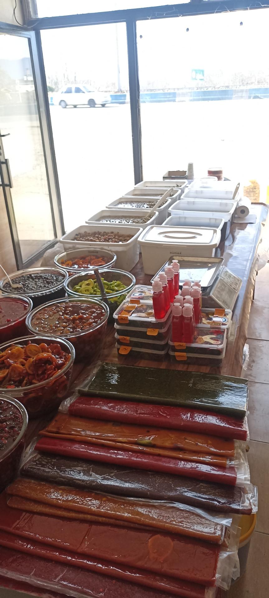 عکس فروشگاه شهر زیتون