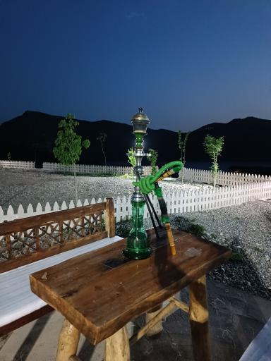 عکس رستوران بام لتیان