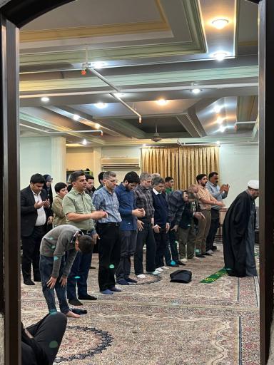 عکس حسینه و سالن پذیرایی آشپزخانه آزادی