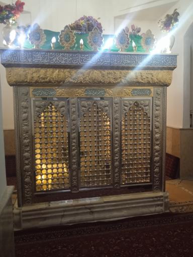 عکس امامزاده سه تن طاهر، مطهر و مظفر