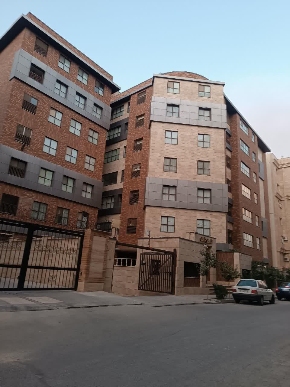 عکس عمارت جنات