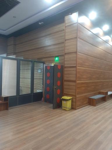 عکس پردیس سینمایی الهیه