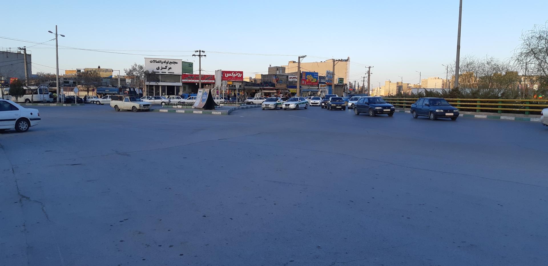 عکس میدان فراهان