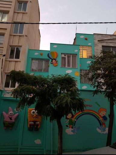 عکس مهدکودک آسمان