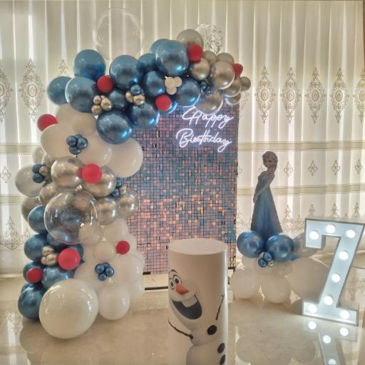 عکس بادکنک ارایی و تم تولد السا