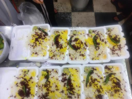 عکس تهیه غذای شاندیز