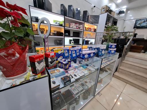 عکس همیار آی تی