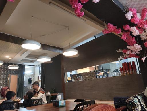 عکس رستوران و فست فود خانواده