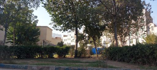 عکس پارک شهید مدنی