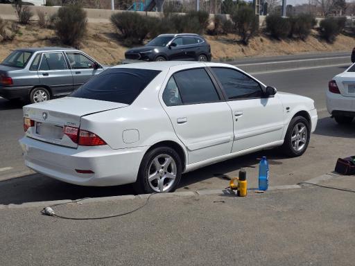 عکس شیشه دودی وحید