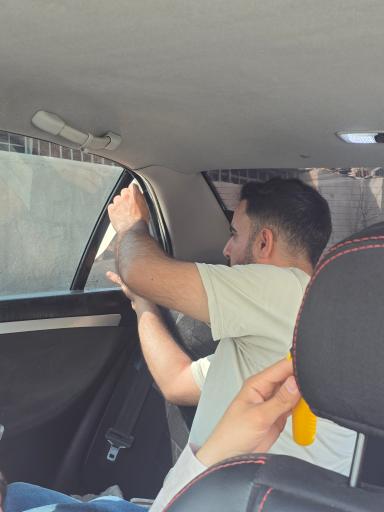 عکس شیشه دودی وحید