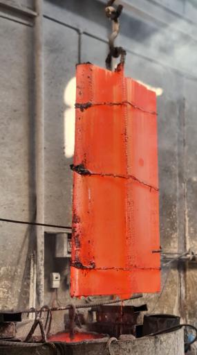 عکس عملیات حرارتی آذر صنعت