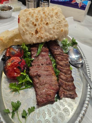 عکس کبابسرای ایرانیان