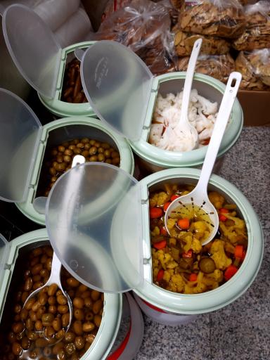 عکس لبنیات اسبقی پور لیقوان