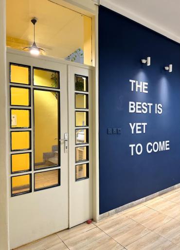 عکس زبانسرای ایران زمین