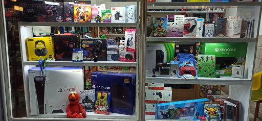 عکس کامپیوتر هشتاد و هشت