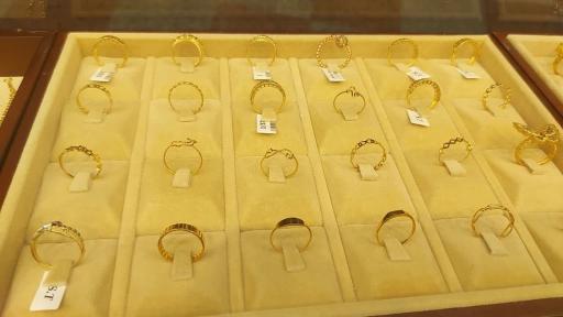 عکس گالری طلا و جواهر علی ضیا 0121