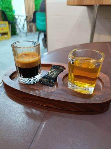 عکس کافه صبحانه وینر 