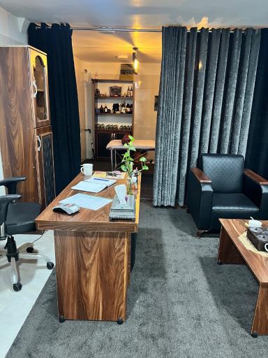 عکس سالن ماساژ آریان 