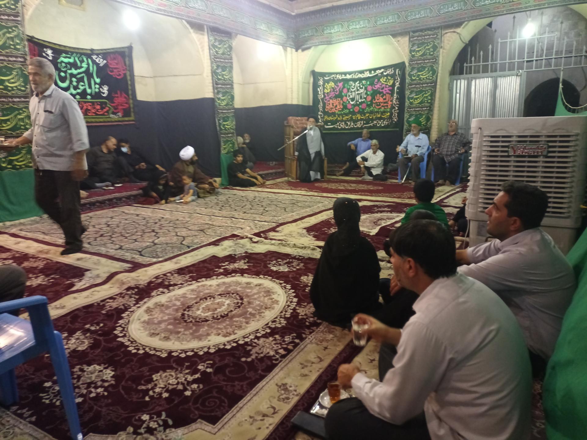 عکس حسینیه بازو