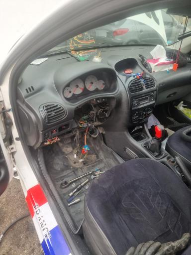 عکس جلوبندی و باطری سازی