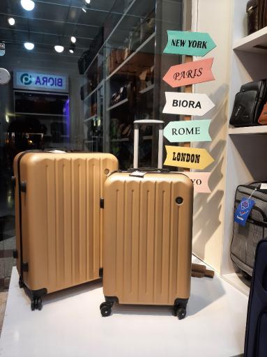 عکس کیف و چمدان بیورا