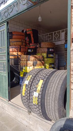 عکس لاستیک فروشی  ارسلان نعمت اللهی