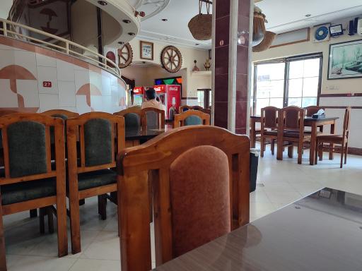 عکس رستوران زیبا