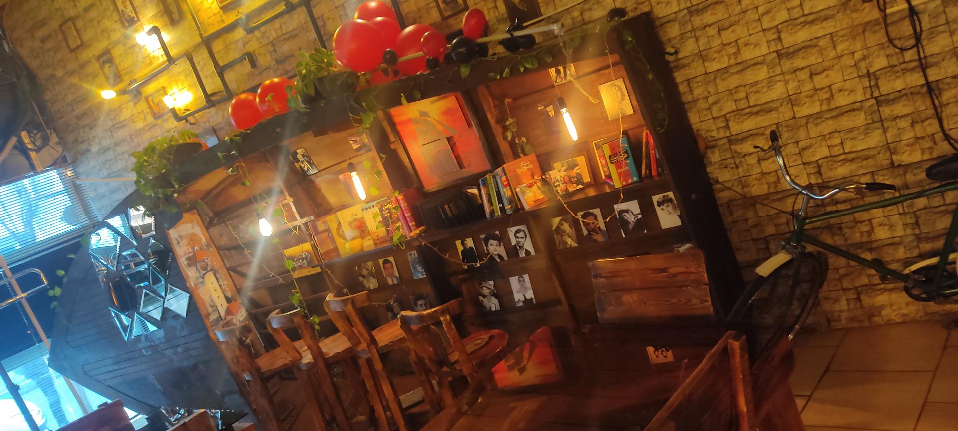 عکس کافه هانا