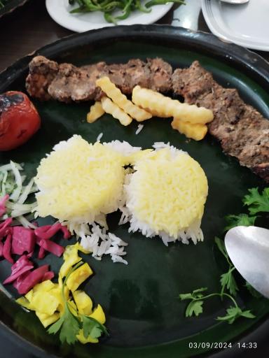 عکس رستوران زیبا