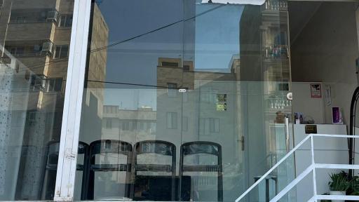 مطب زیبایی و درمانی دکتر میثم نوری