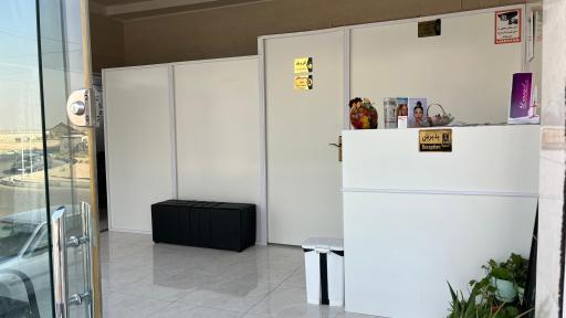 مطب زیبایی و درمانی دکتر میثم نوری